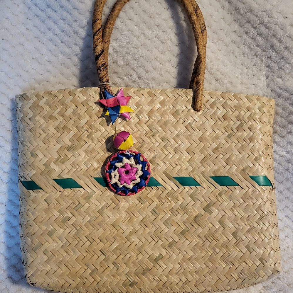 Straw bag